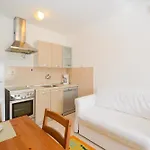 Mendikovic 11022 Апартаменты *