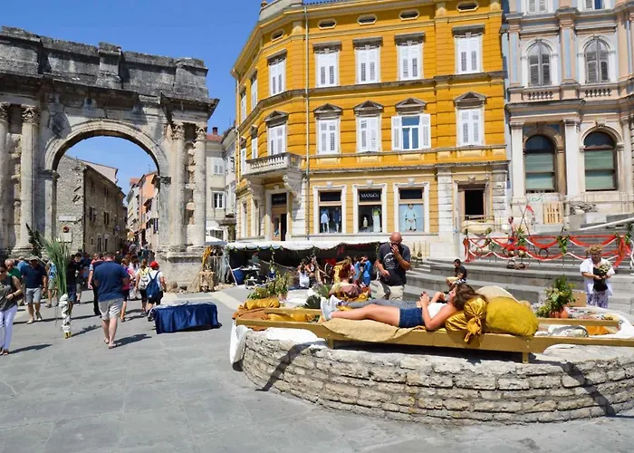 公寓 Mendikovic 11022 *